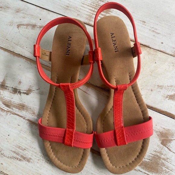 ALFANI coral cork wedge sandals size 9 faux leather summer dressy casual EUC - Picture 2 of 12